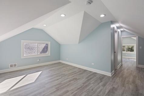 1702 South 4th Avenue Maywood IL 60153
