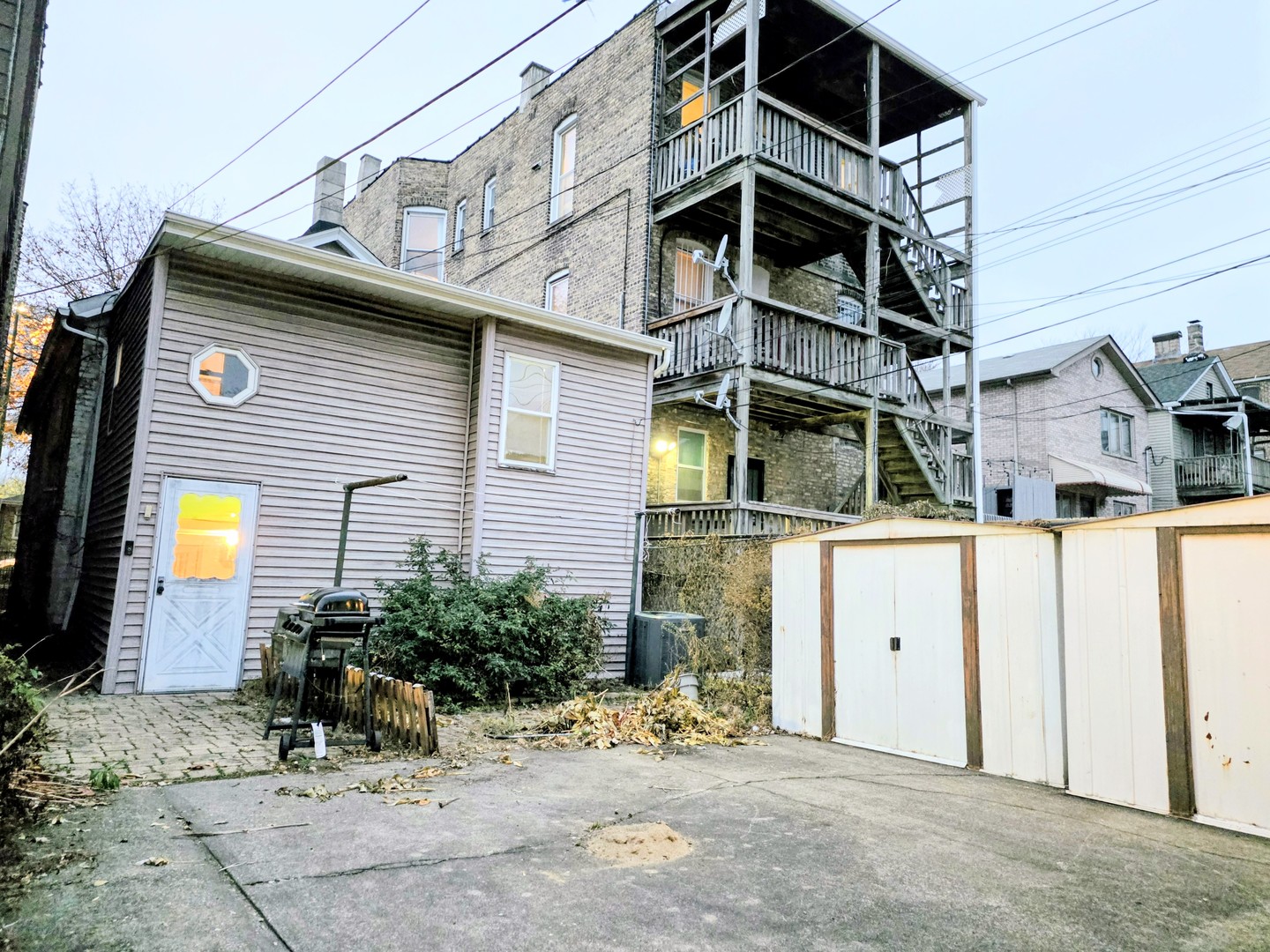 2935 South Emerald Avenue Chicago IL 60616