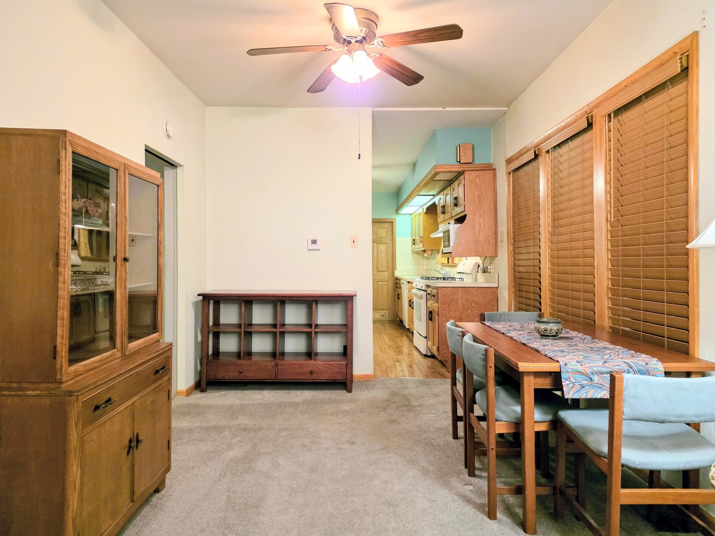 2935 South Emerald Avenue Chicago IL 60616