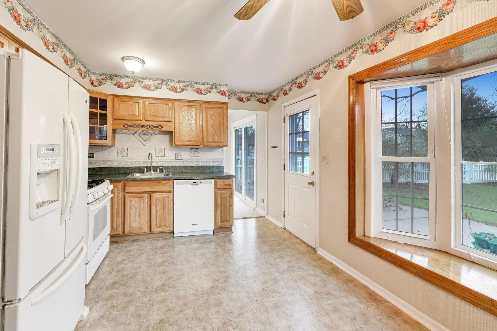 1918 Templar Drive Naperville IL 60565