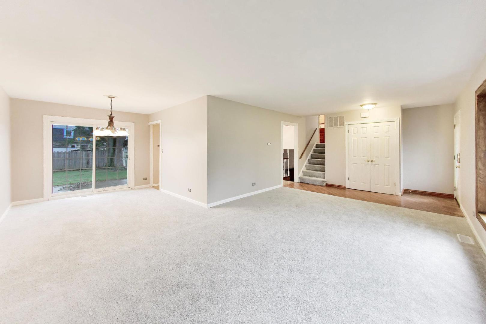 1918 Templar Drive Naperville IL 60565