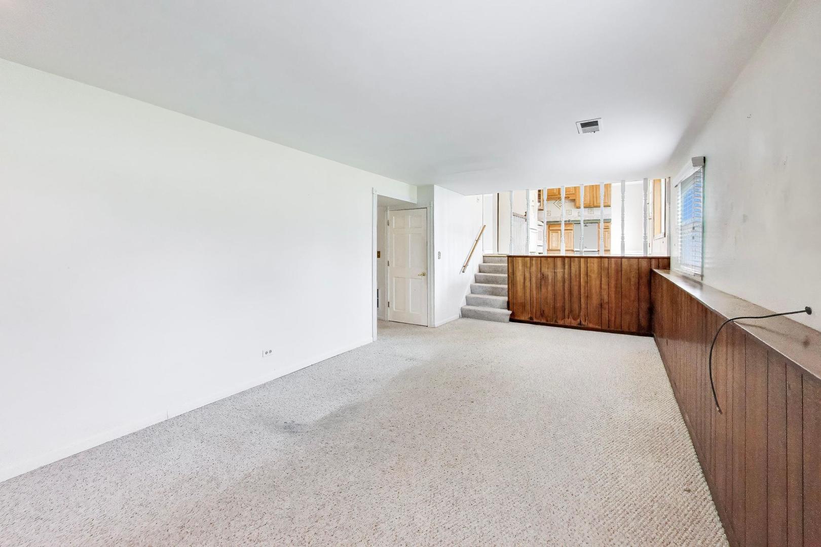 1918 Templar Drive Naperville IL 60565
