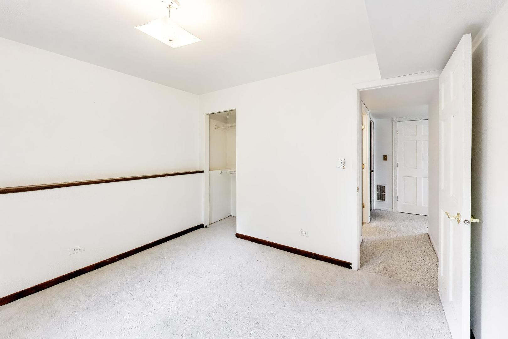 1918 Templar Drive Naperville IL 60565