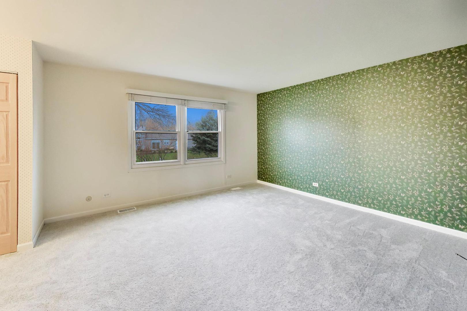 1918 Templar Drive Naperville IL 60565