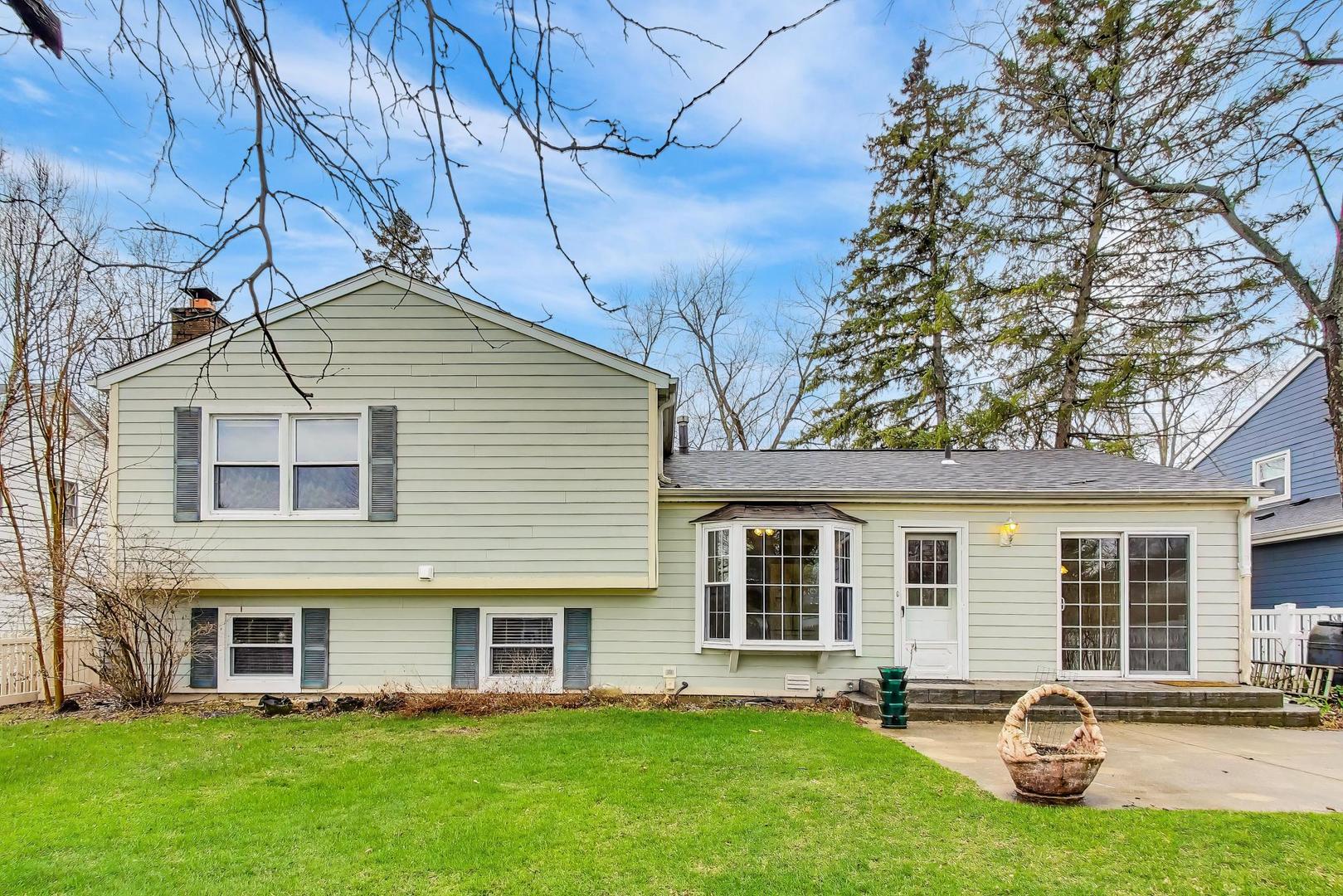 1918 Templar Drive Naperville IL 60565