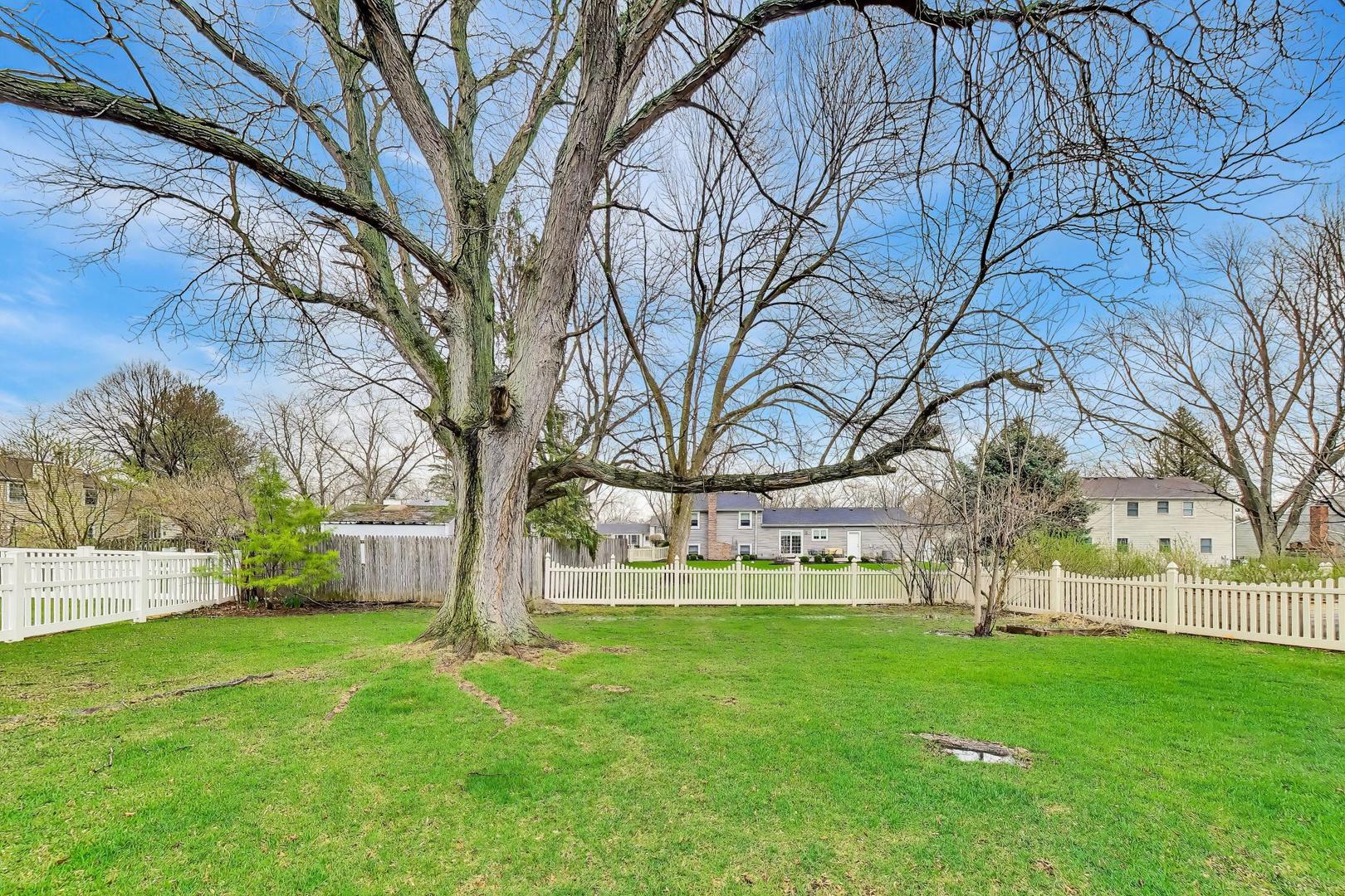 1918 Templar Drive Naperville IL 60565