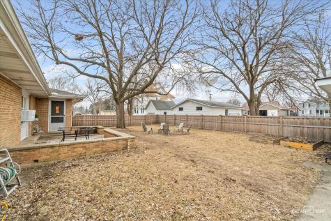 310 East Market Street Somonauk IL 60552