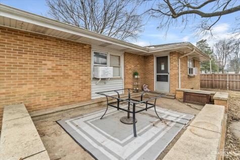 310 East Market Street Somonauk IL 60552