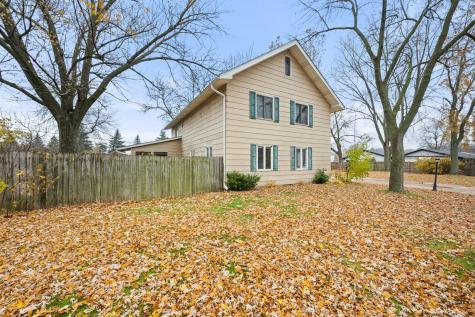 181 Tilton Park Drive Dekalb IL 60115