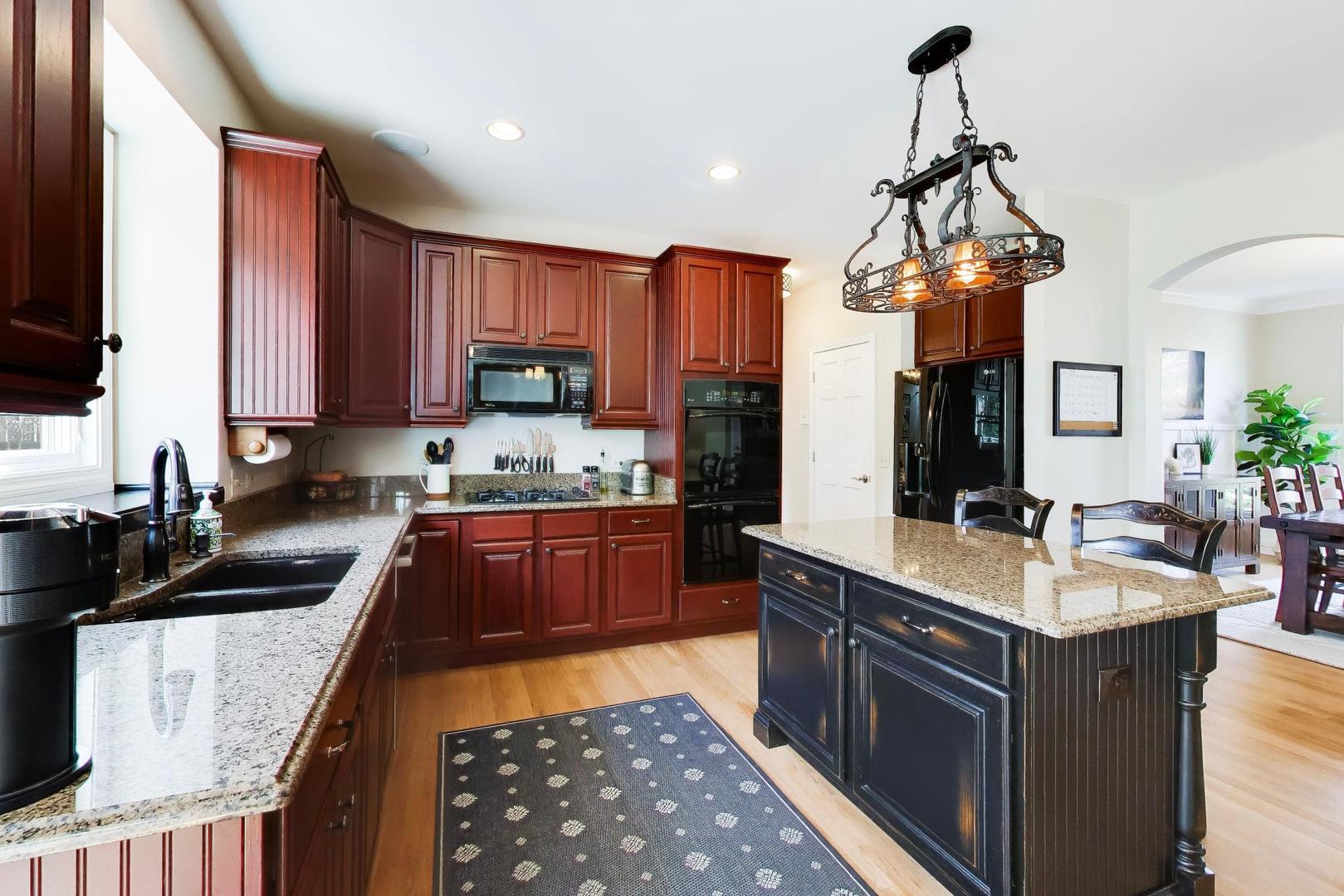 26W363 Torrey Pines Court Winfield IL 60190