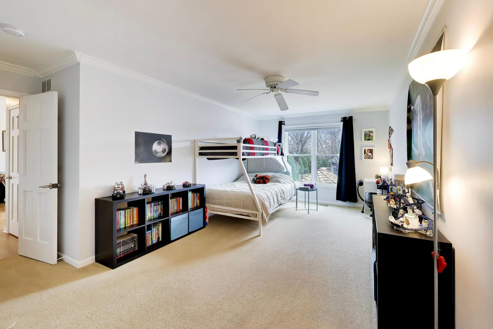 26W363 Torrey Pines Court Winfield IL 60190