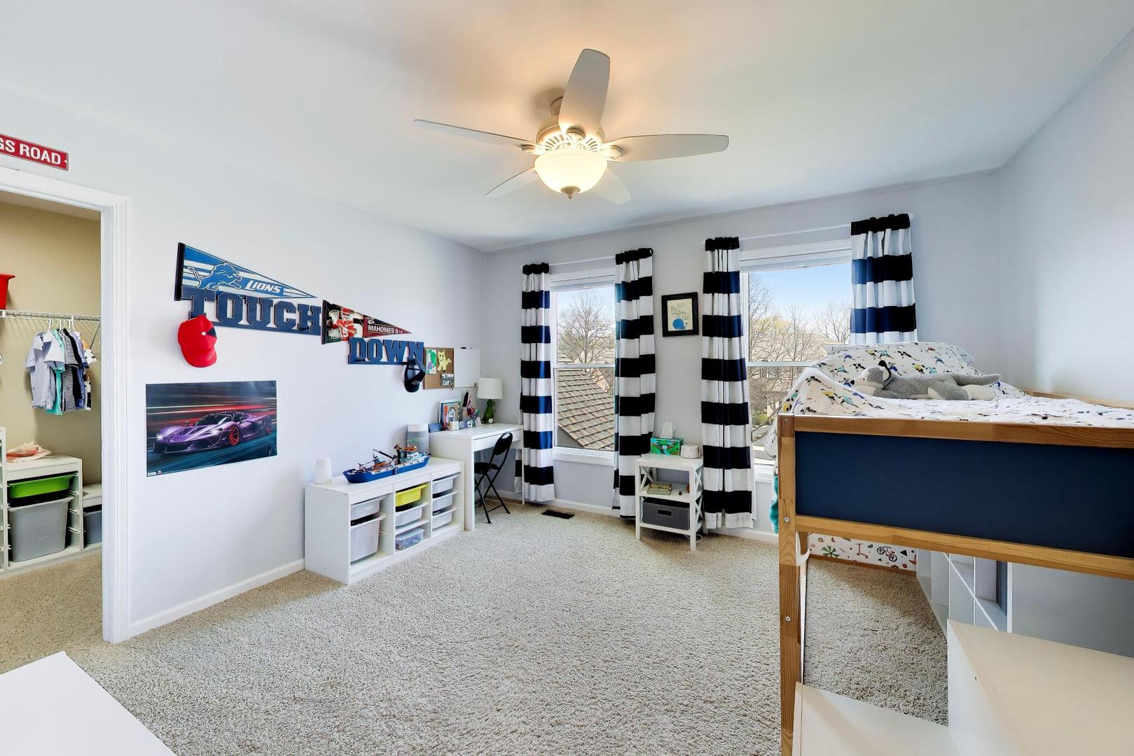 26W363 Torrey Pines Court Winfield IL 60190