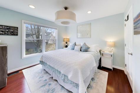 26W363 Torrey Pines Court Winfield IL 60190