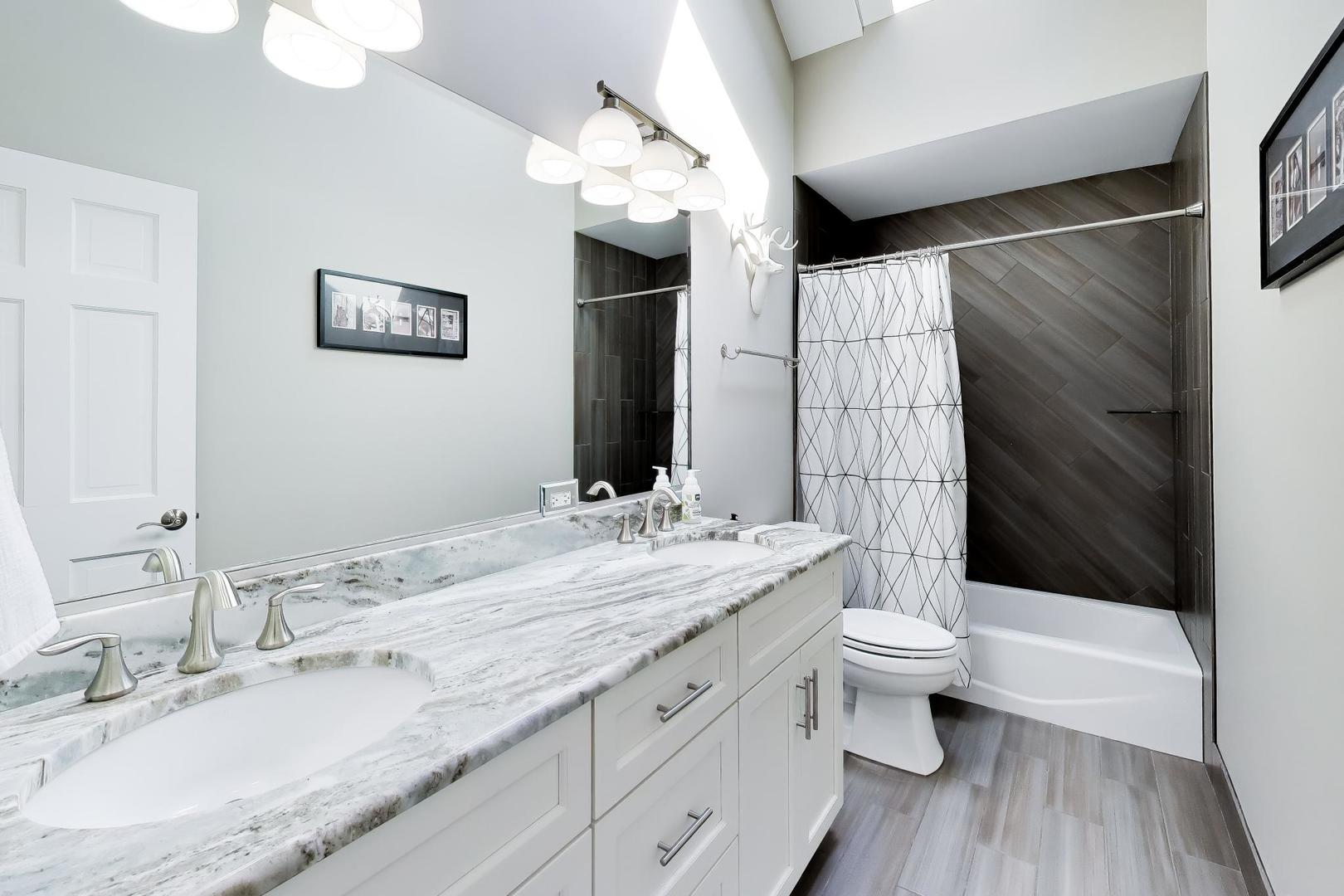 26W363 Torrey Pines Court Winfield IL 60190
