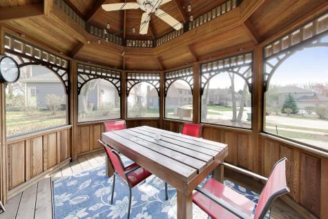 26W363 Torrey Pines Court Winfield IL 60190