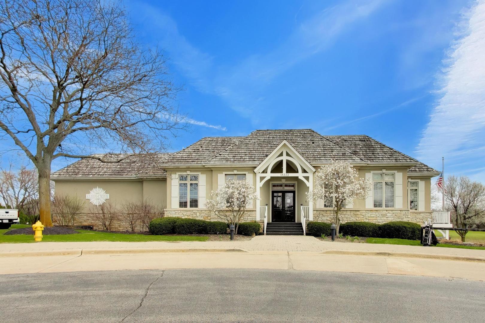 26W363 Torrey Pines Court Winfield IL 60190
