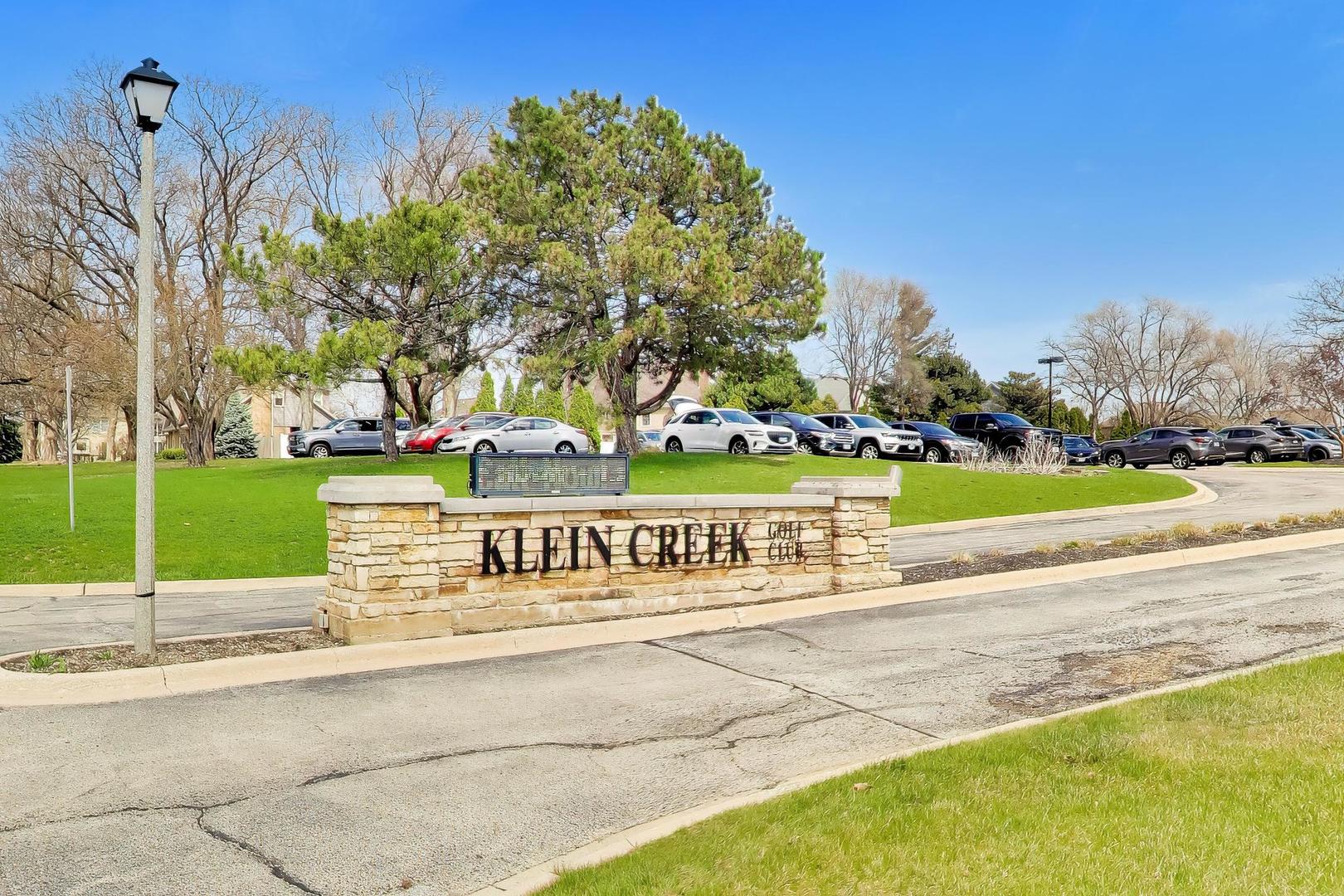 26W363 Torrey Pines Court Winfield IL 60190