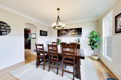 26W363 Torrey Pines Court Winfield IL 60190