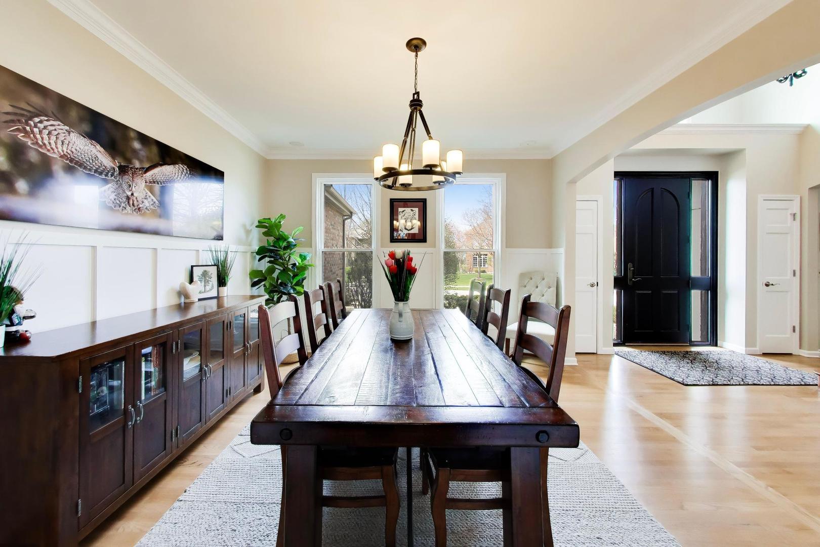 26W363 Torrey Pines Court Winfield IL 60190