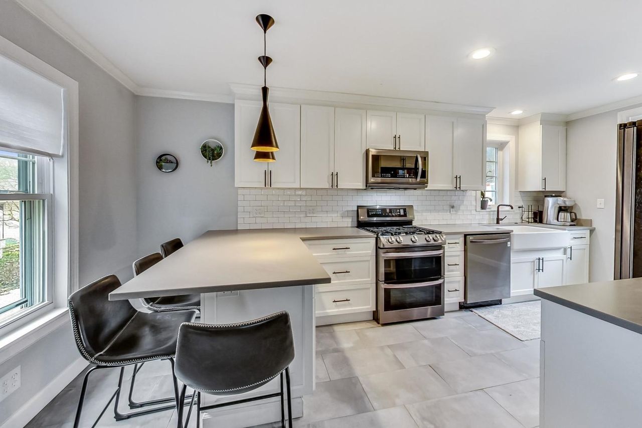 2012 Newton Avenue Park Ridge IL 60068