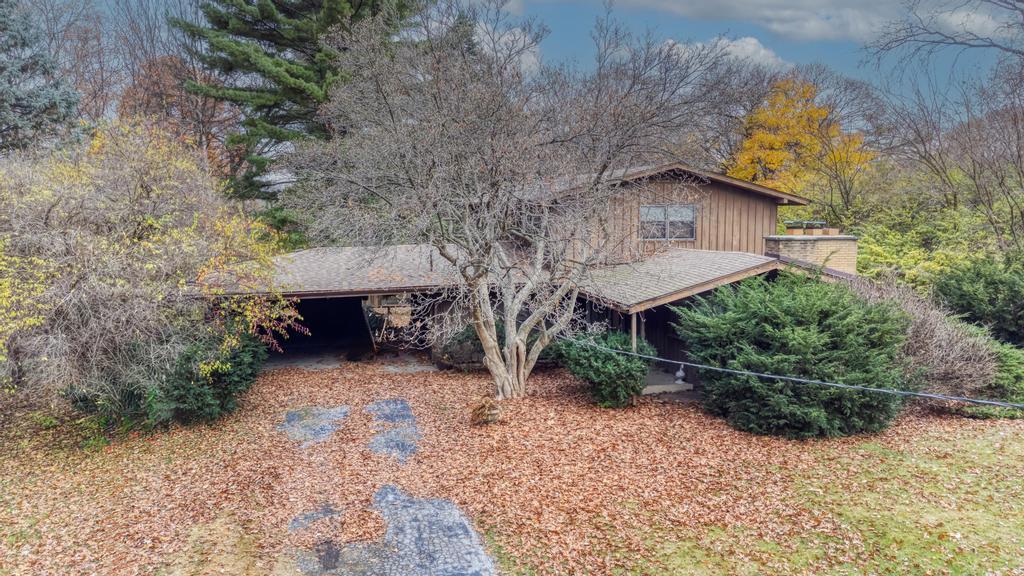 6410 Blackhawk Trail Indian Head Park IL 60525