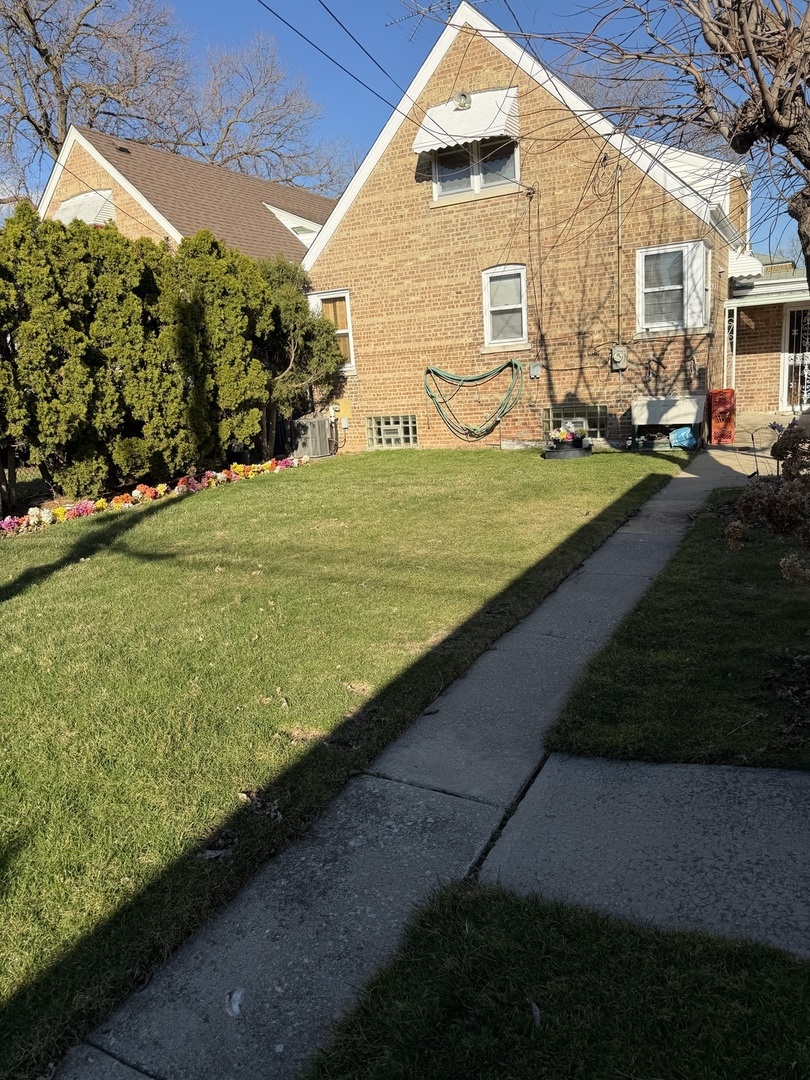 10210 South Rhodes Avenue Chicago IL 60628