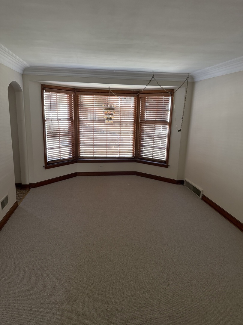 10210 South Rhodes Avenue Chicago IL 60628