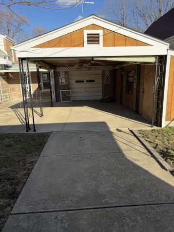 10210 South Rhodes Avenue Chicago IL 60628