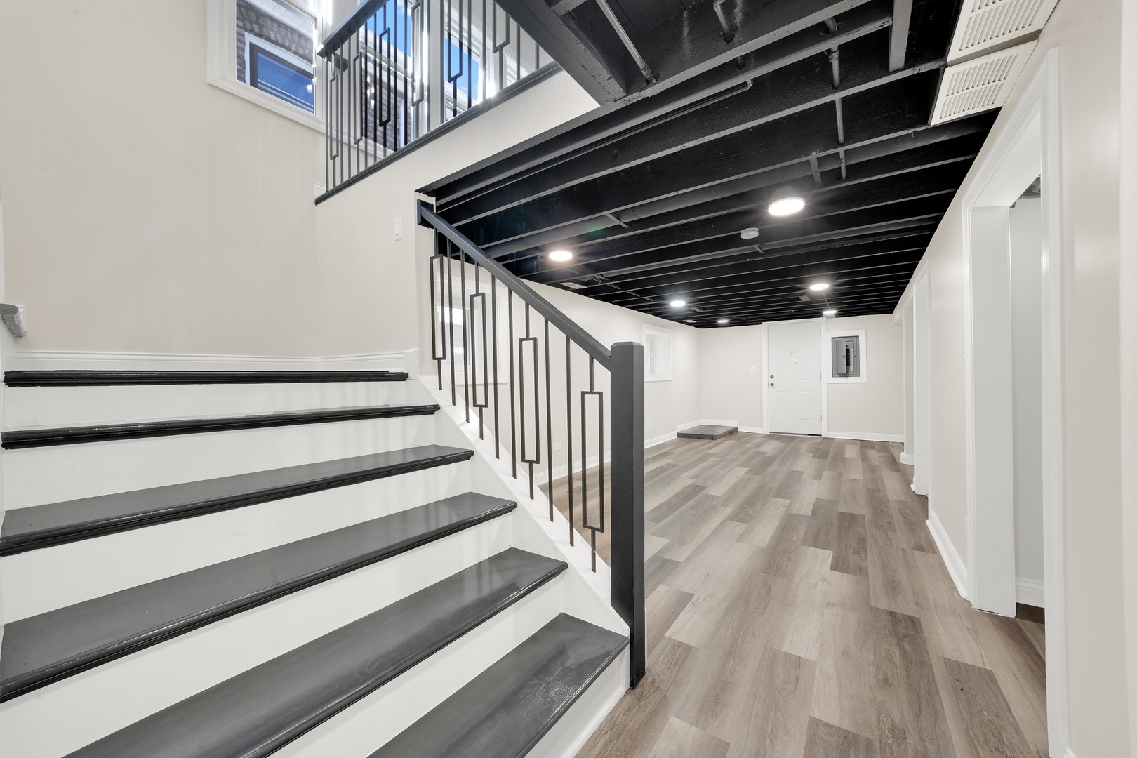 6010 South Richmond Street Chicago IL 60629