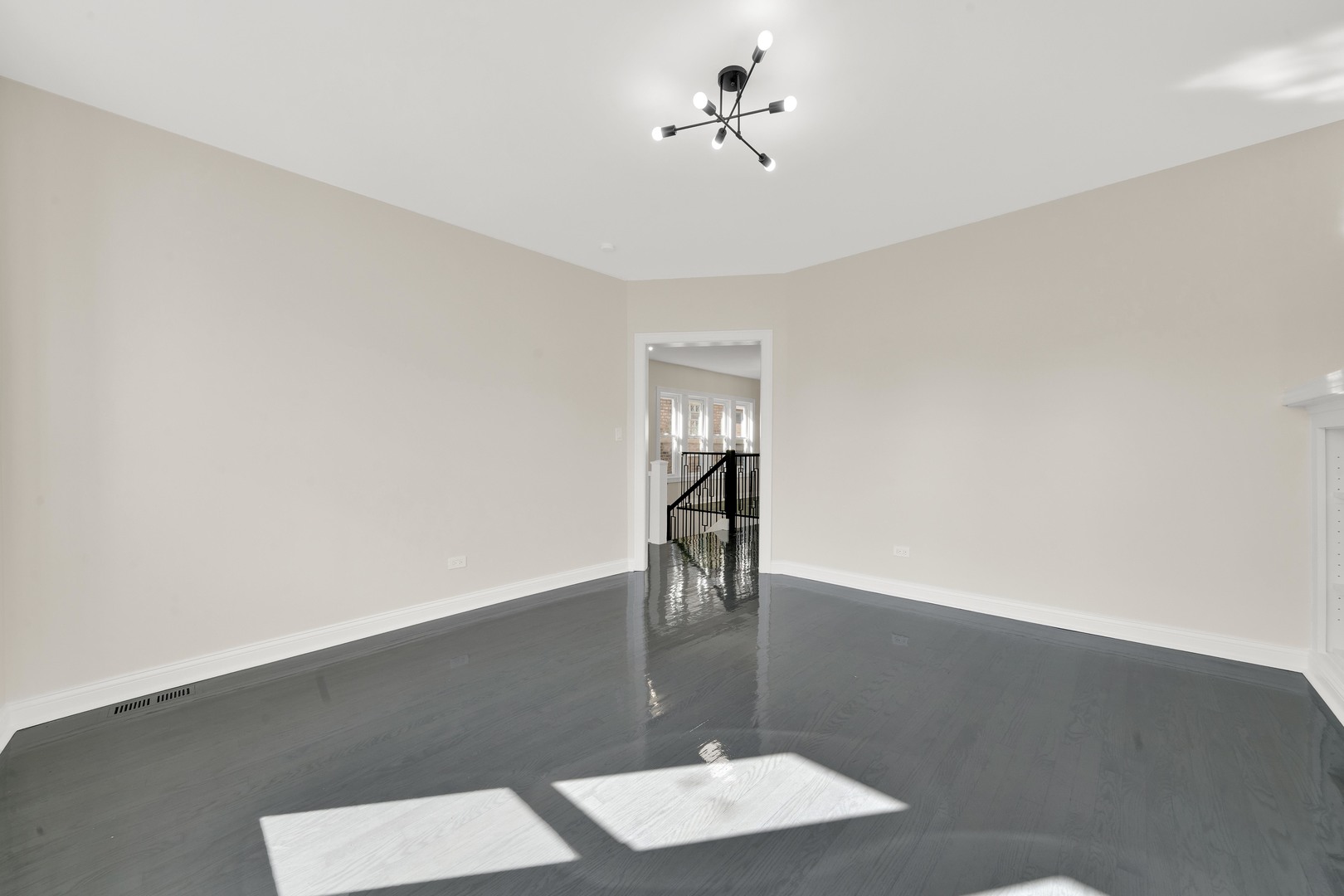 6010 South Richmond Street Chicago IL 60629