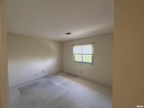 920 17TH Street Moline IL 61265