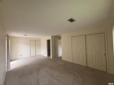 920 17TH Street Moline IL 61265