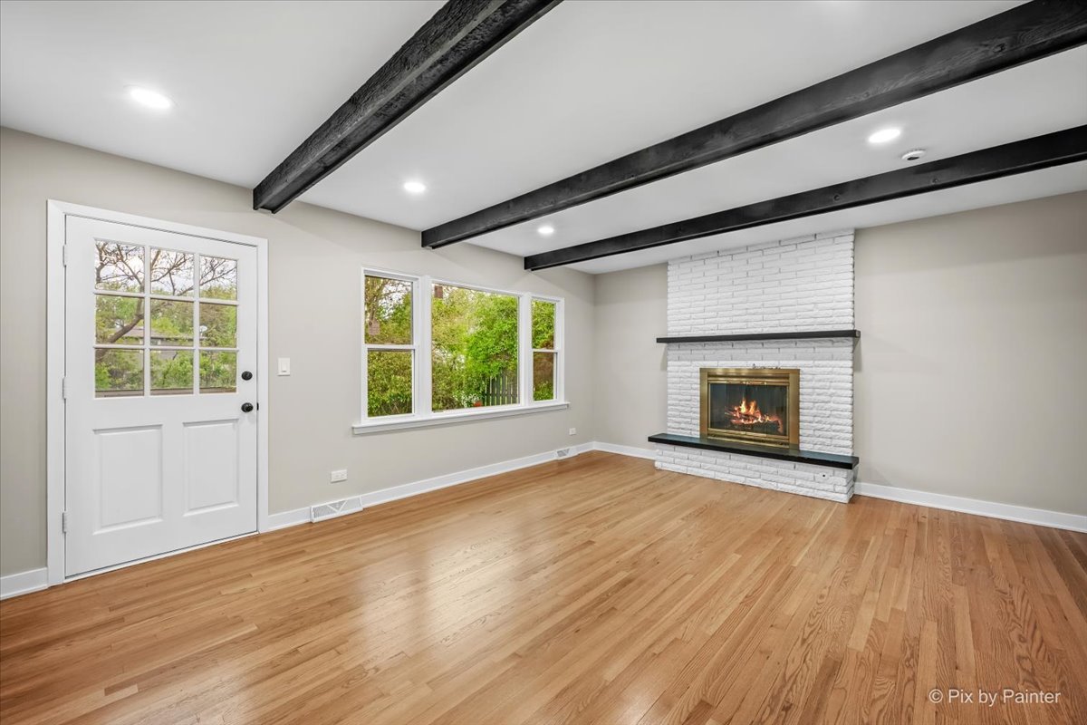 662 Orchard Court Roselle IL 60172