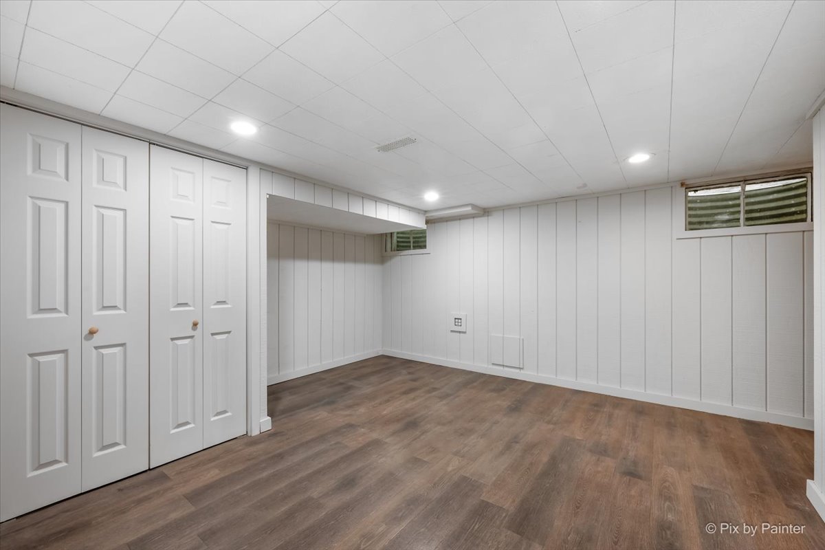 662 Orchard Court Roselle IL 60172