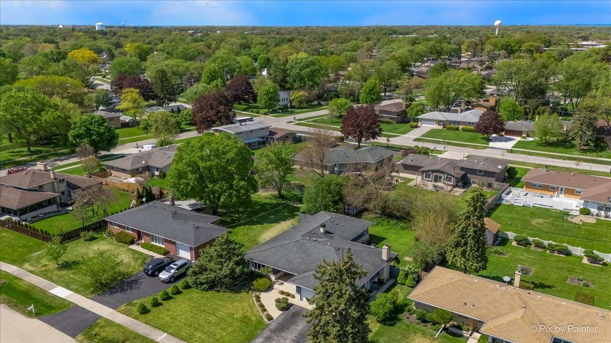 662 Orchard Court Roselle IL 60172