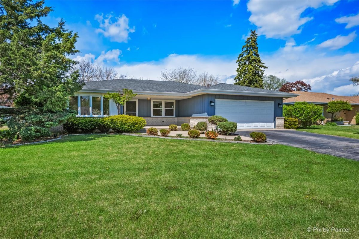 662 Orchard Court Roselle IL 60172