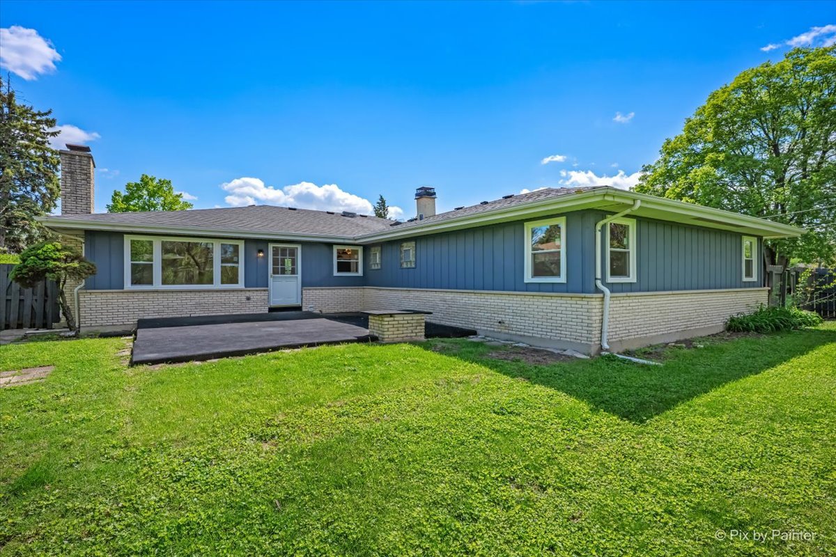 662 Orchard Court Roselle IL 60172