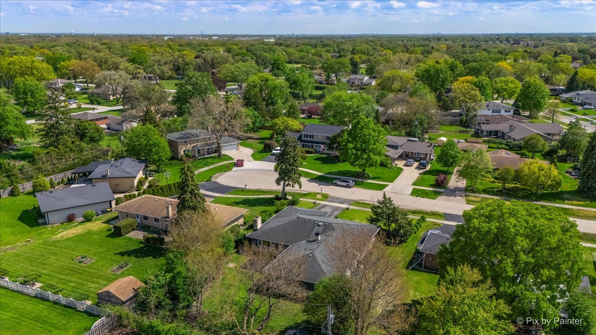 662 Orchard Court Roselle IL 60172
