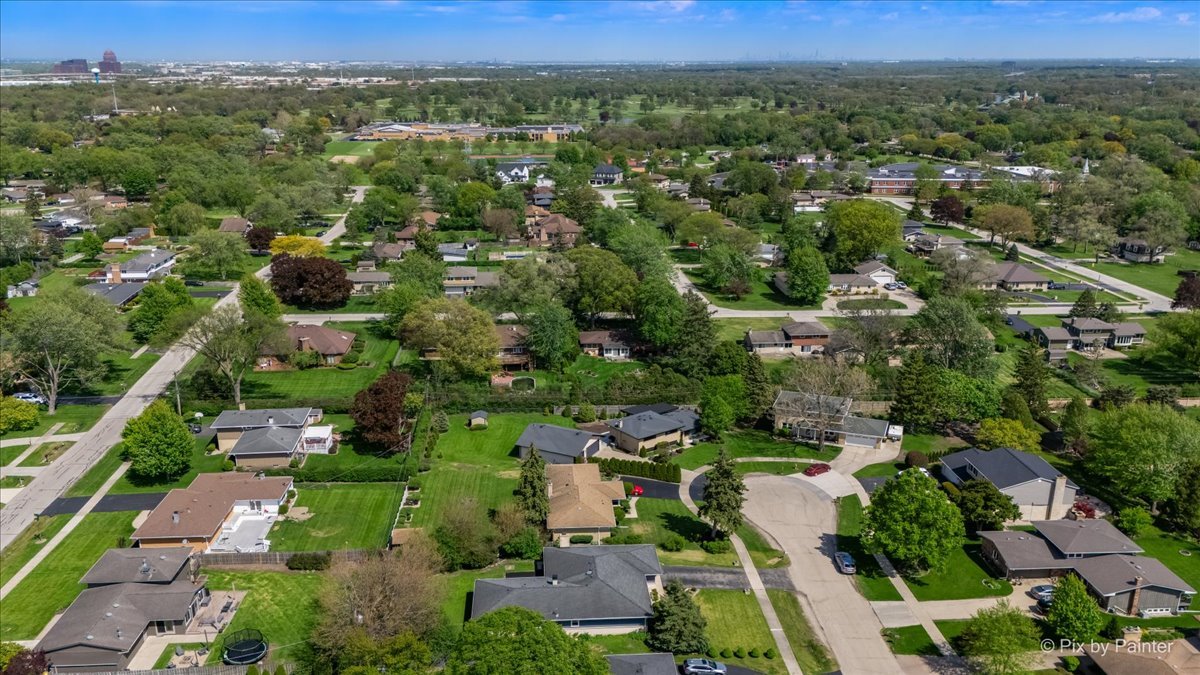 662 Orchard Court Roselle IL 60172