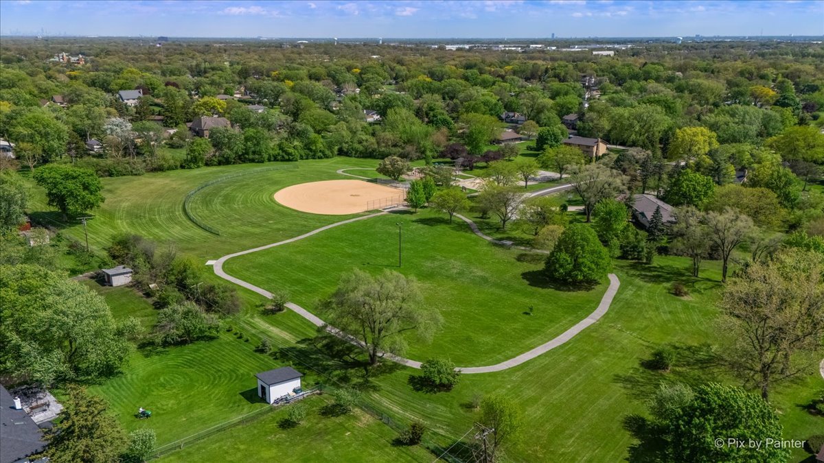 662 Orchard Court Roselle IL 60172