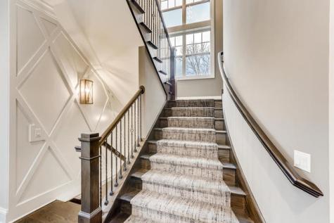 2 Alexandra Drive Mettawa IL 60048