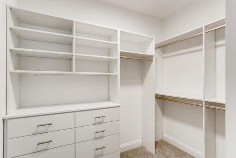2 Alexandra Drive Mettawa IL 60048