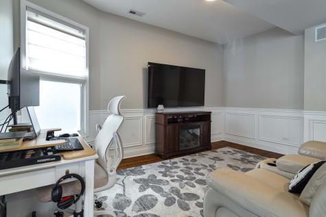 2255 North Avers Avenue Chicago IL 60647