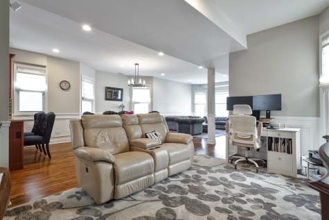 2255 North Avers Avenue Chicago IL 60647
