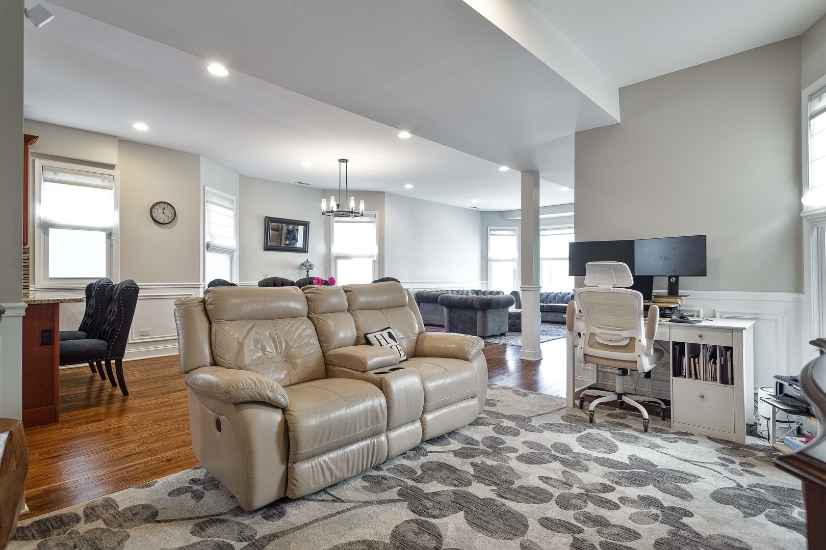 2255 North Avers Avenue Chicago IL 60647