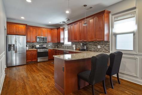 2255 North Avers Avenue Chicago IL 60647