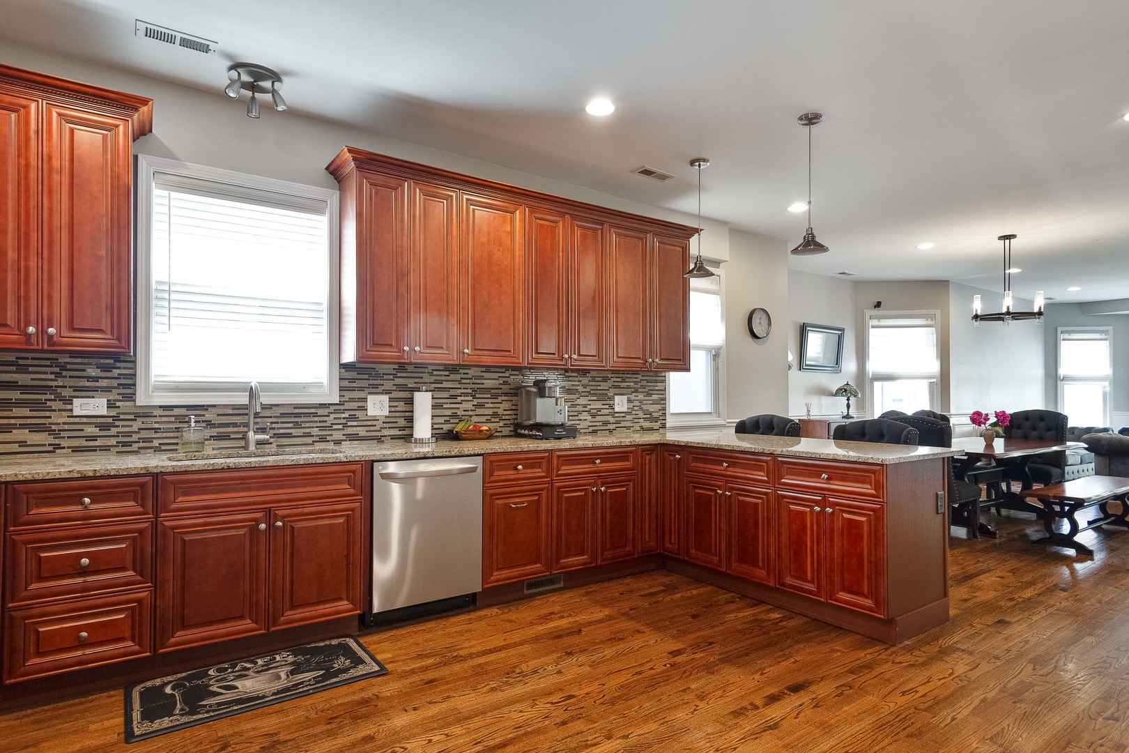 2255 North Avers Avenue Chicago IL 60647
