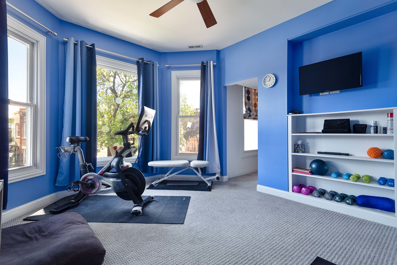 2255 North Avers Avenue Chicago IL 60647