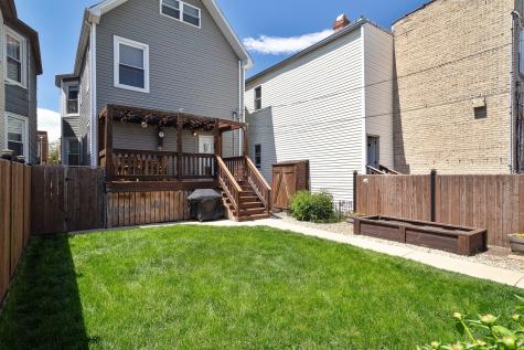 2255 North Avers Avenue Chicago IL 60647