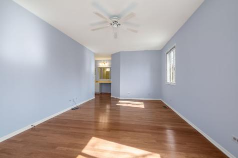 1008 Churchill Drive Naperville IL 60563